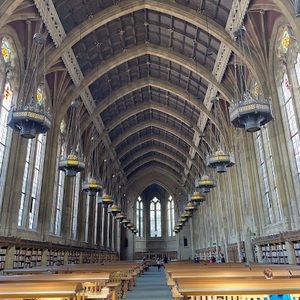 Meet your Posher, Lorena